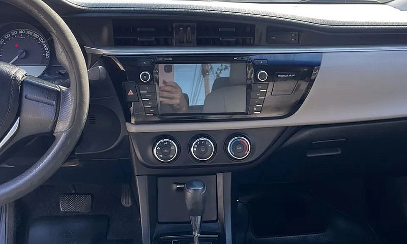 Toyota Corolla Gli 1...