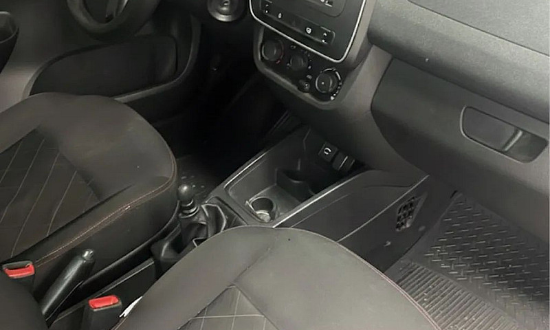 Renault Kwid Zen 1.0...