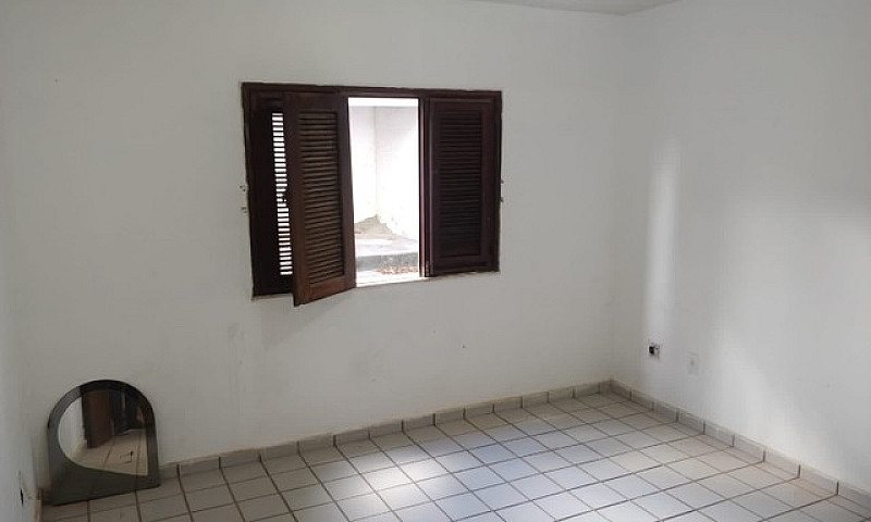 Alugo Casa No Jardim...