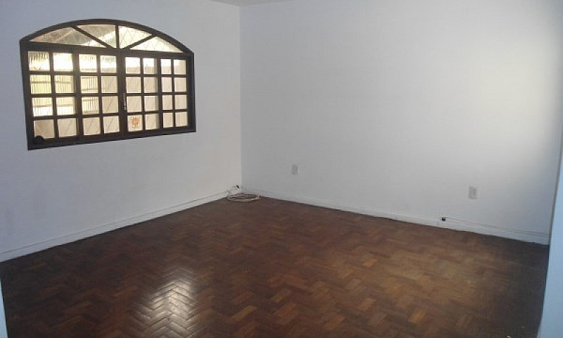 Vitória -  Casa Padr...