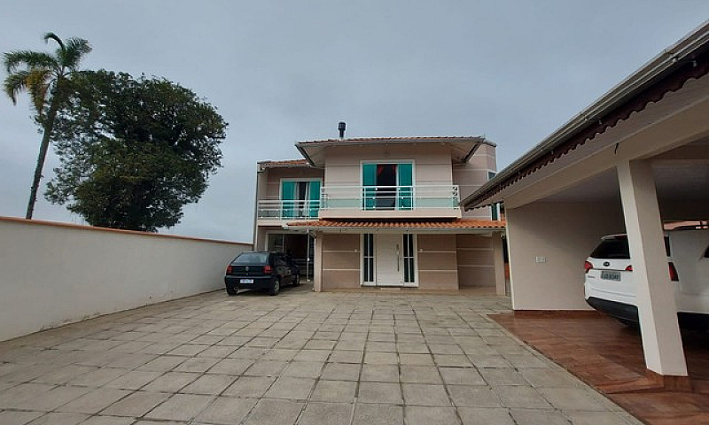 Casa Com 251 M² Com ...