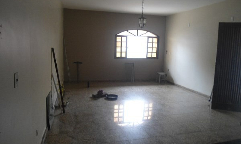 Vitória -  Casa Padr...