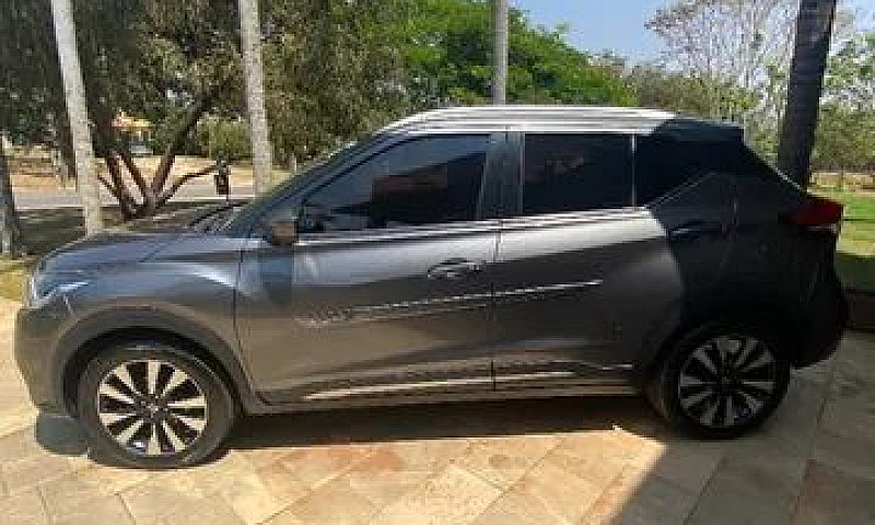 Nissan Kicks, Único ...