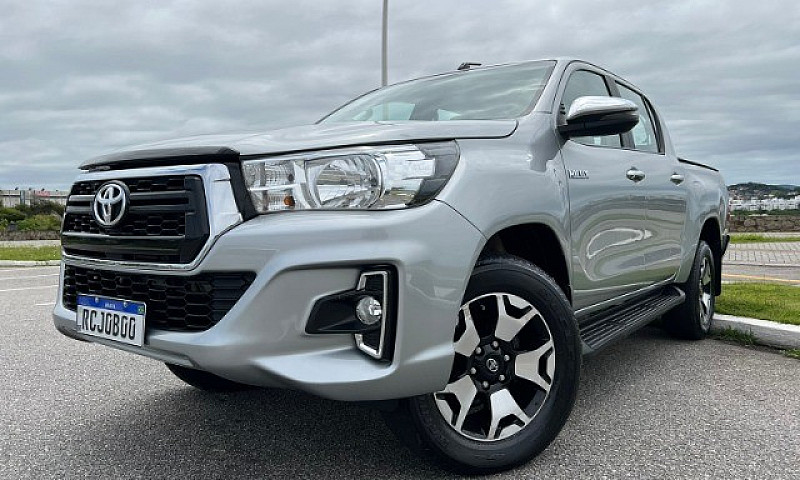 Toyota Hilux Srv Ano...