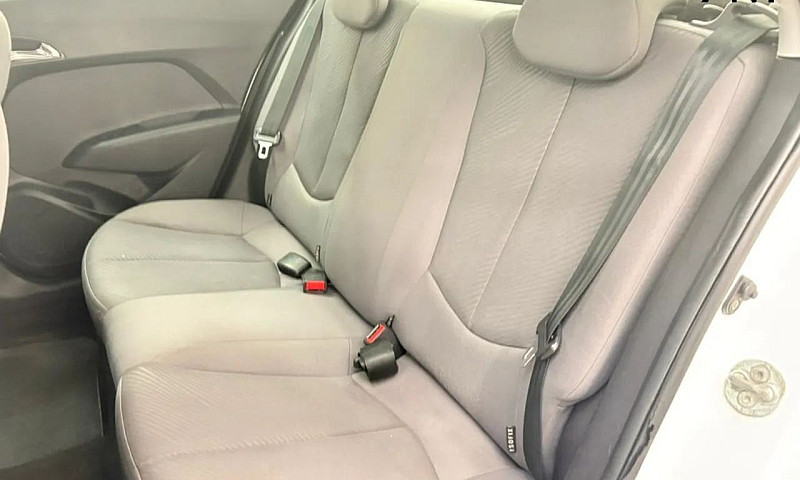 Hyundai Hb20S Style ...