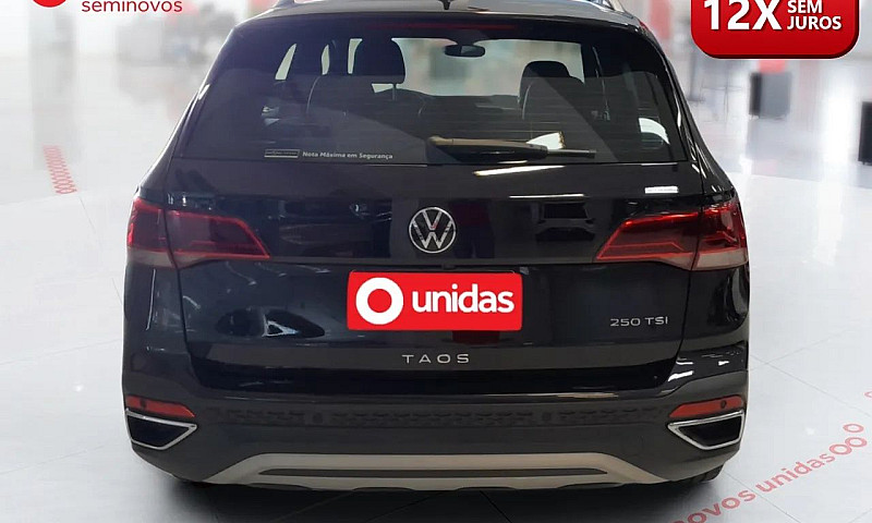 Volkswagen Taos High...