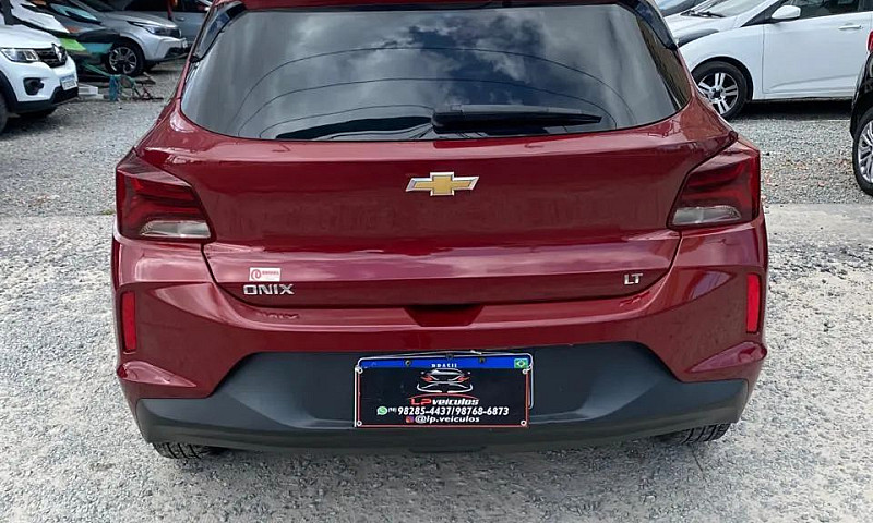 Chevrolet Onix Hatch...