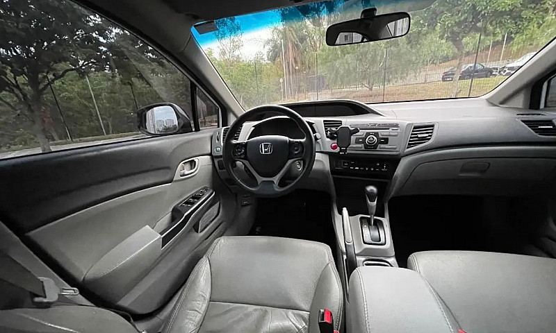 Honda Civic Sedan Lx...