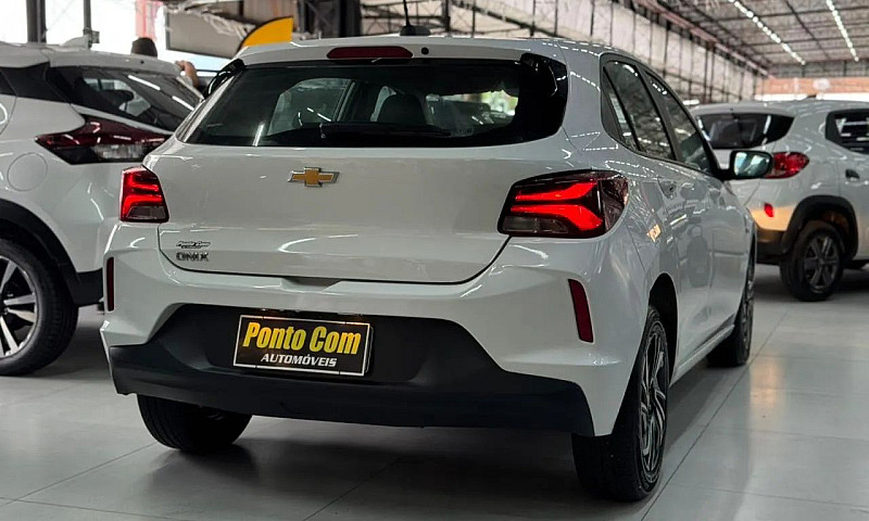 Chevrolet Onix Hatch...