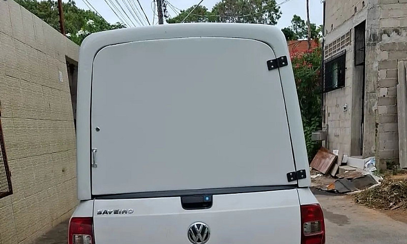 Volkswagen Saveiro 1...