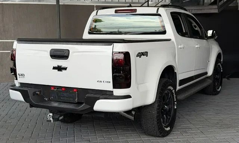 Chevrolet S10 Pick-U...
