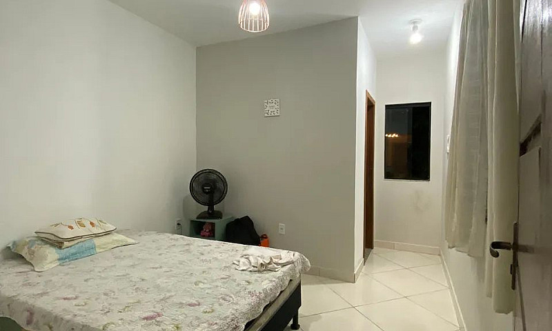 Vende-Se Casa Na Cid...