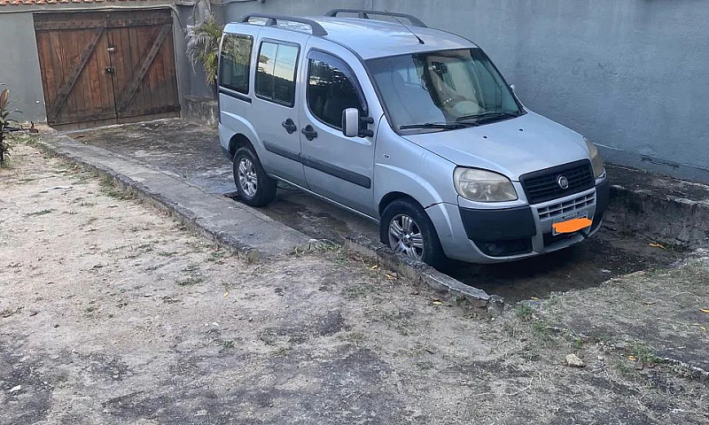 Fiat Doblo Essence 1...