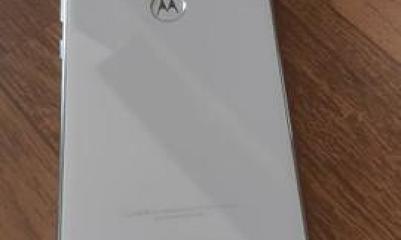 Motorola One...