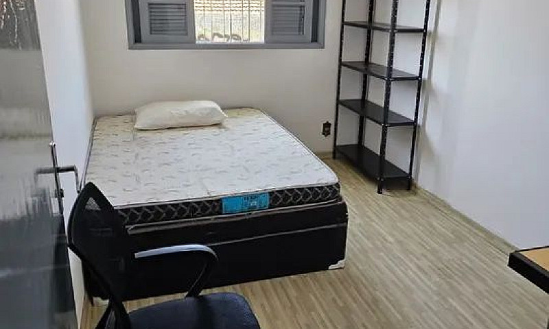 Quarto Para Mulheres...