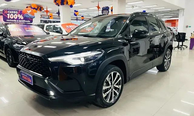 Toyota Corolla Cross...