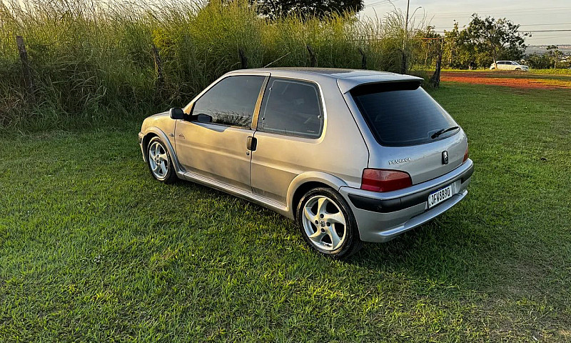 Peugeot 106 Quiksilv...