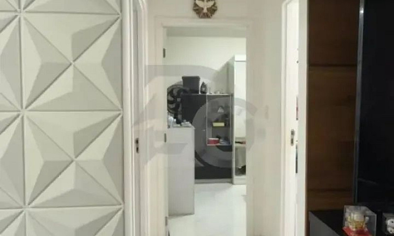 Apartamento Condomín...