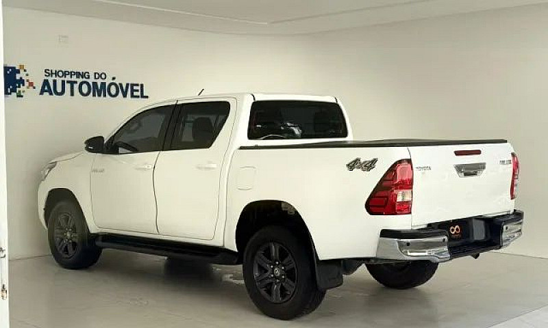 Toyota Hilux Cd Sr 4...