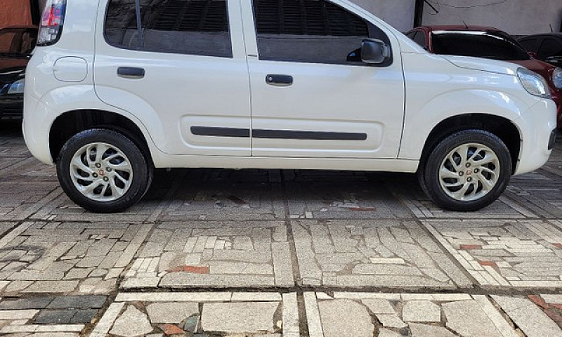 Fiat/Uno Atractive 1...