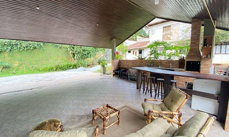 Casa À Venda, 180 M²...