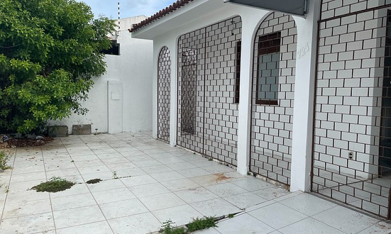 Casa Grande No Luzia...