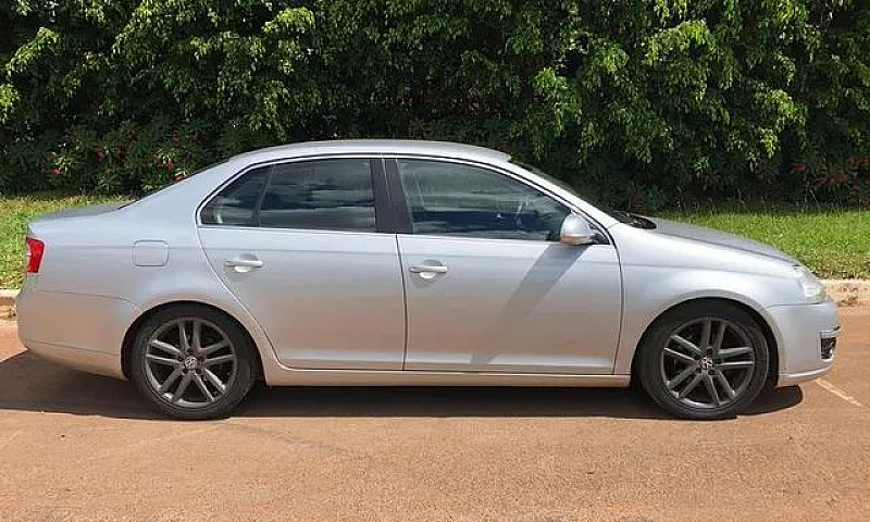 Jetta 2.5 Automático...