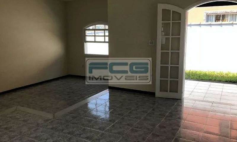 Casa 167M² Com 2 Qua...