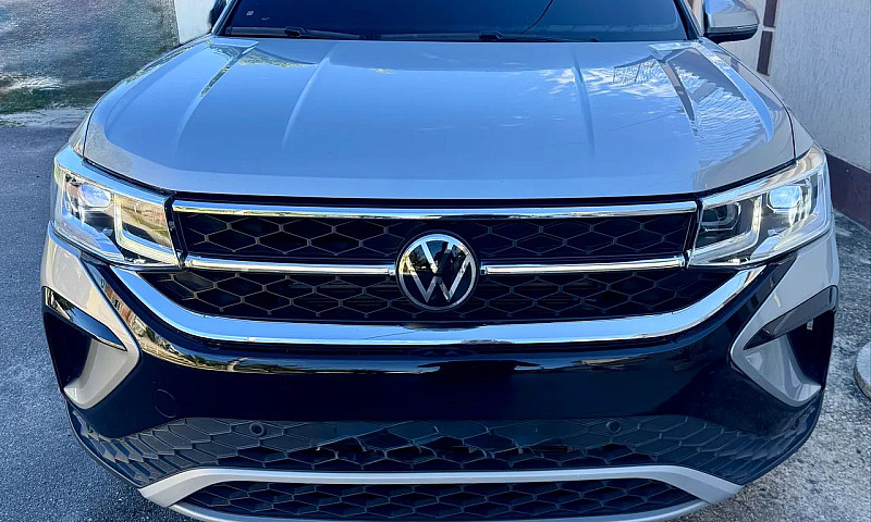 Volkswagen Taos High...