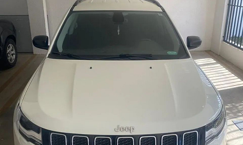 Jeep Compass Sport 2...