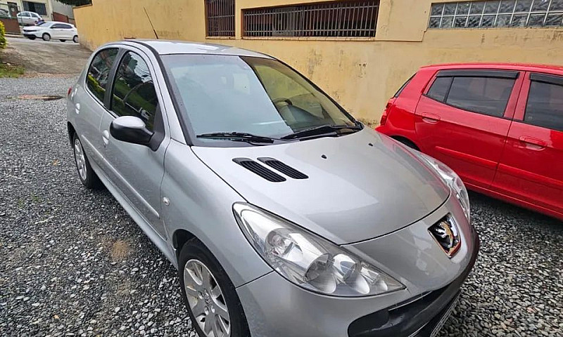 Peugeot 207 Xs 1.6 F...
