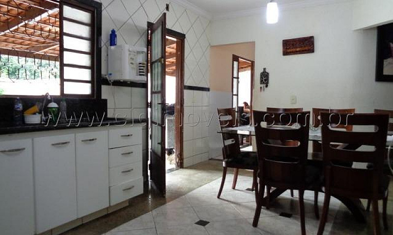 Casa Jardim Mariliza...
