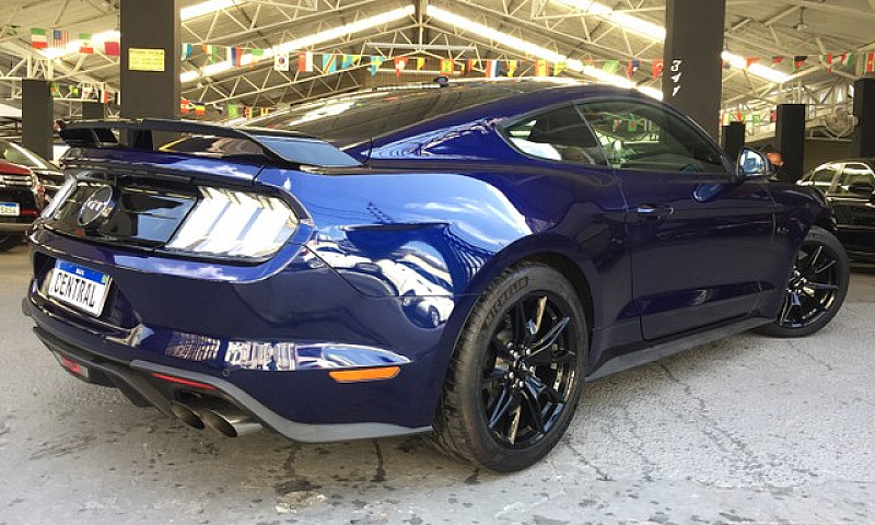 Mustang Black Shadow...