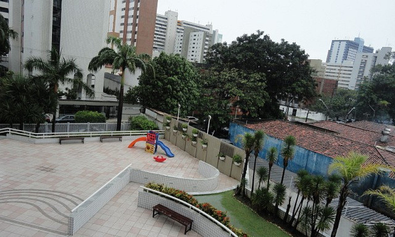 Place Royale / Aldeo...