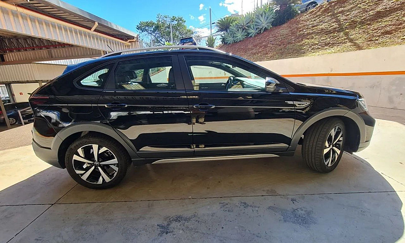 Volkswagen Nivus Hig...