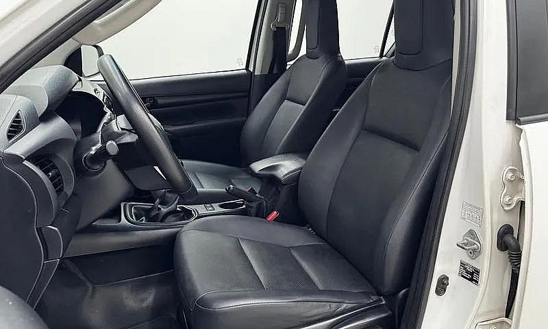 Toyota Hilux Cd 4X4 ...