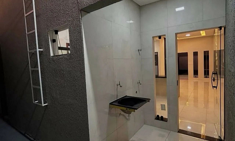 Excelente Casa Local...