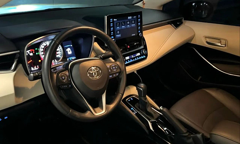 Toyota Corolla Altis...