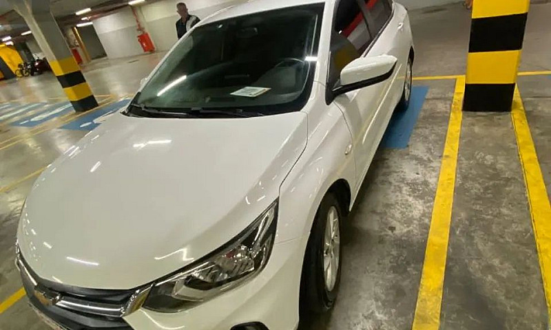 Chevrolet Onix Plus ...