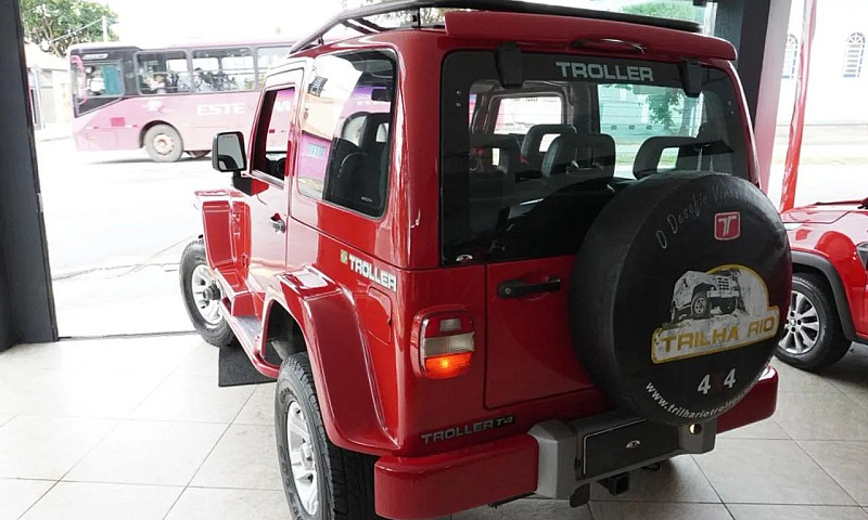 Troller T-4 4X4 3.2 ...