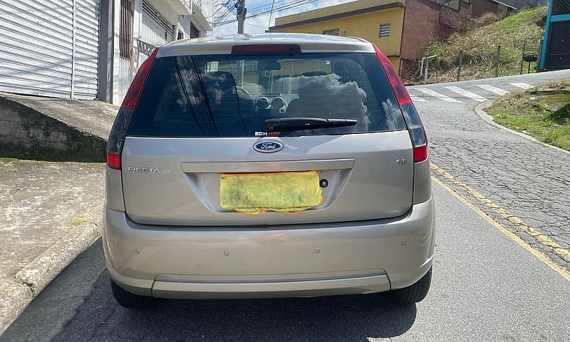Ford Fiesta 1.6 8V F...