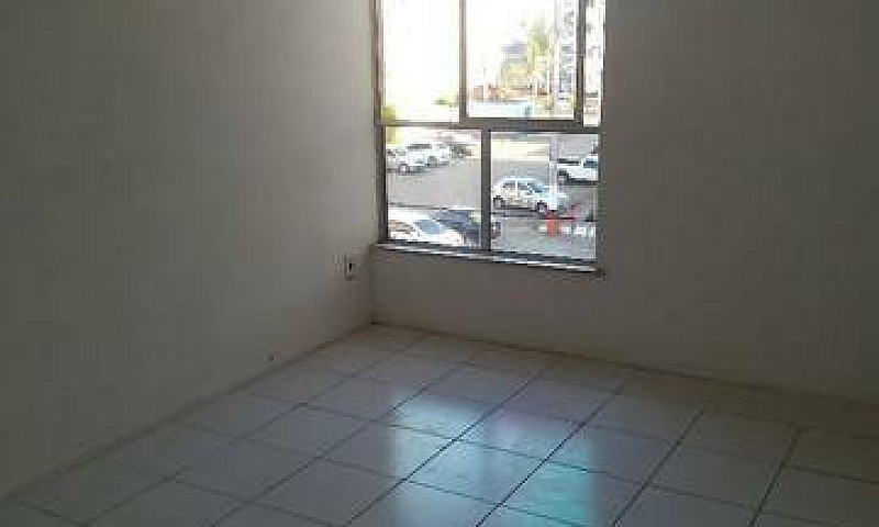 Apartamento 2/4 Cond...