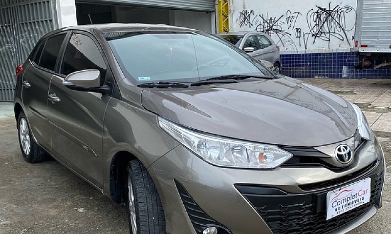 Toyota Yaris Xl 1.3 ...