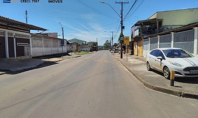 Casa Para Venda Em B...