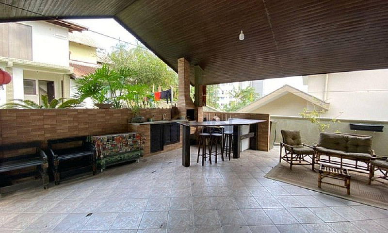 Casa À Venda, 180 M²...