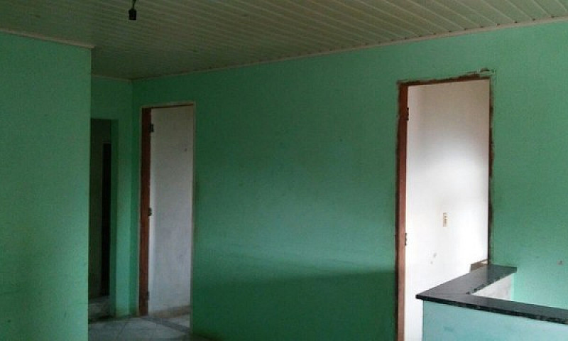 Duas Casas Em Terren...