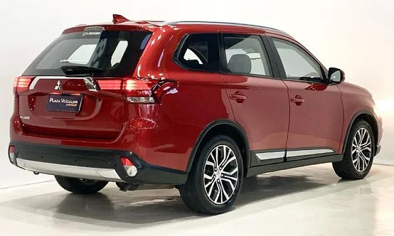 Mitsubishi Outlander...