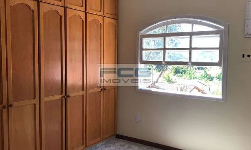 Casa 167M² Com 2 Qua...