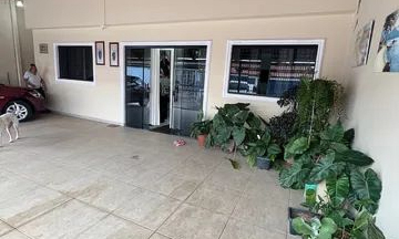 Vendo Casa Setor Oes...