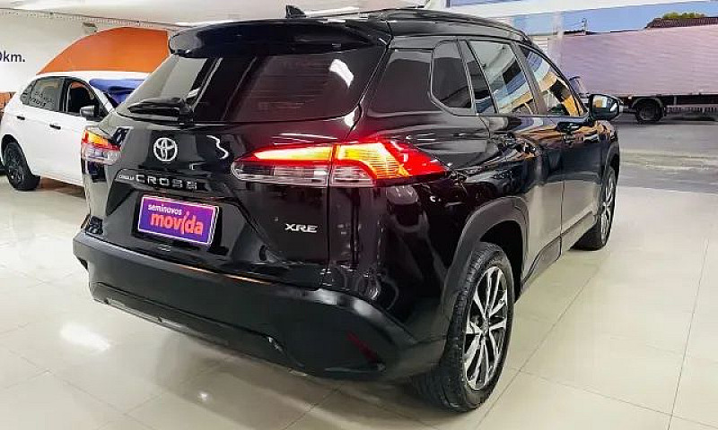 Toyota Corolla Cross...